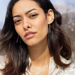 By Jollia Boucles fines pendantes losange et zircon (argent) New