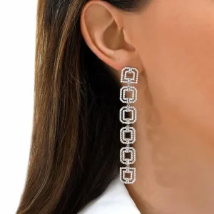 By Jollia Boucles Taylor New