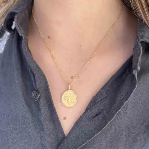 By Jollia Collier signe astro Taureau (plaqué or) Online